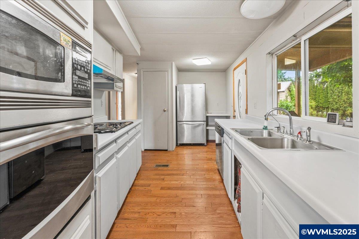 10073 South Maple Grove Road Molalla, OR 97038 - Photo 10 of 34