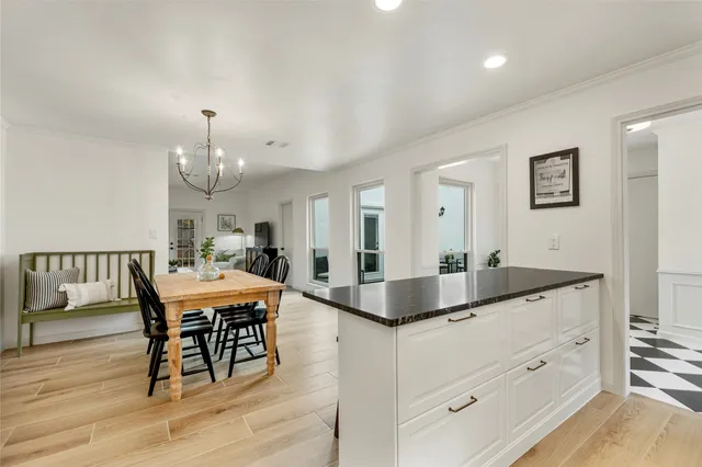 $2,600 | 1815 Saxony Lane, Houston, TX 77058