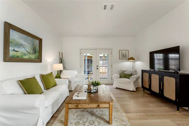 $2,600 | 1815 Saxony Lane, Houston, TX 77058