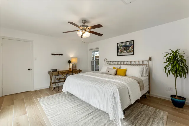 $2,600 | 1815 Saxony Lane, Houston, TX 77058