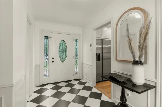 $2,600 | 1815 Saxony Lane, Houston, TX 77058