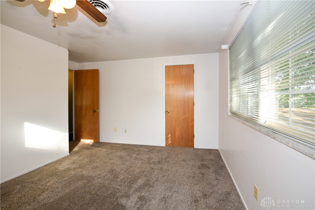 6807 Alter Road Huber Heights, OH 45424 - Photo 64 of 83