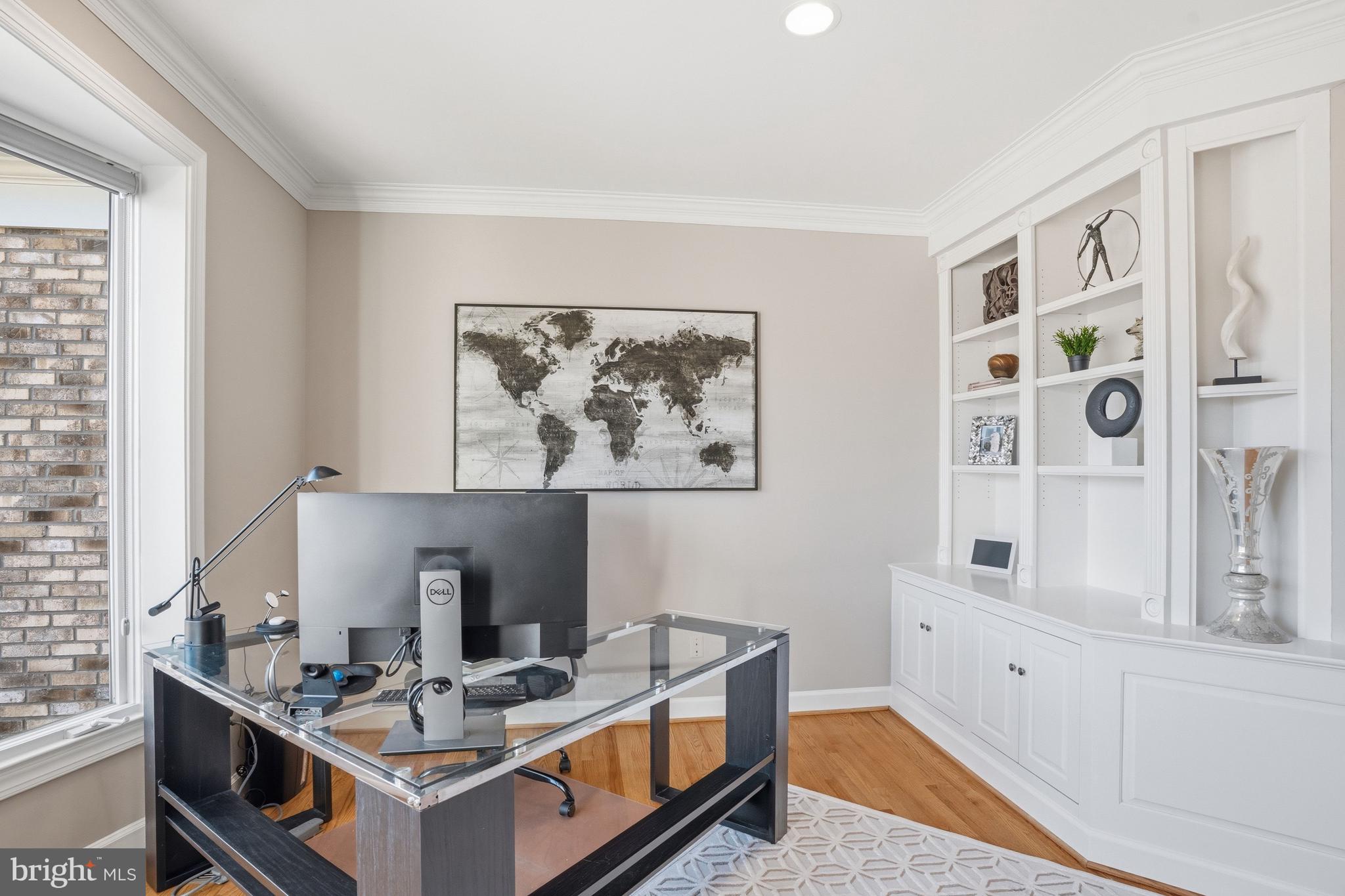 1156 Fieldview Drive Reston, VA 20194 - Photo 43 of 104 a living room with stainless steel appliances kitchen island granite countertop furniture and a window