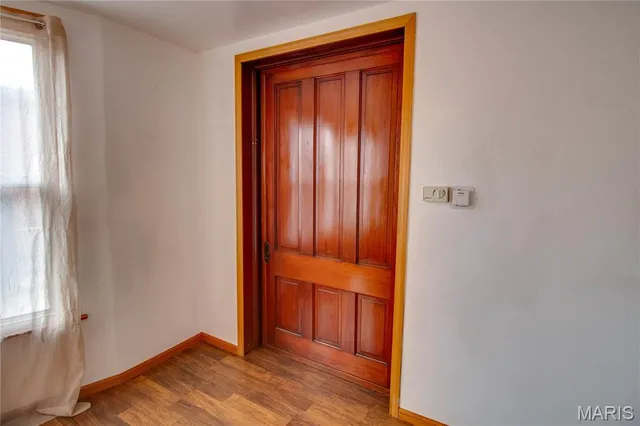 $109,900 | 1053 Washington Avenue, Alton, IL 62002