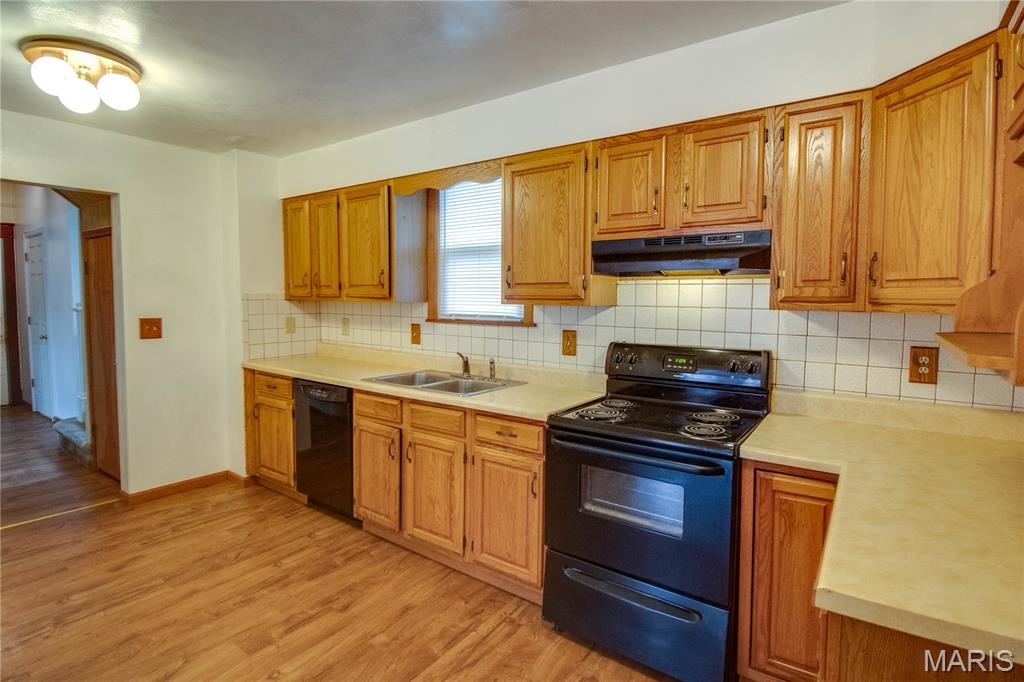 1053 Washington Avenue Alton, IL 62002 - Photo 13 of 35