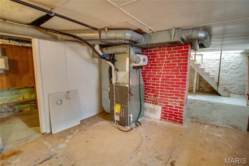 1053 Washington Avenue Alton, IL 62002 - Photo 26 of 35