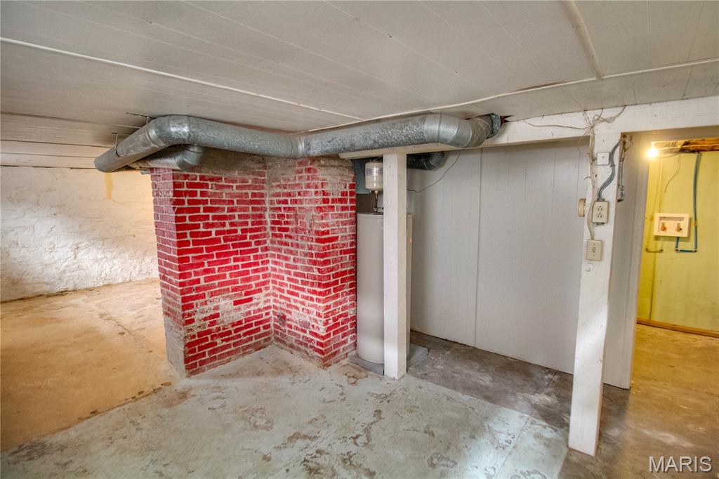 1053 Washington Avenue Alton, IL 62002 - Photo 27 of 35