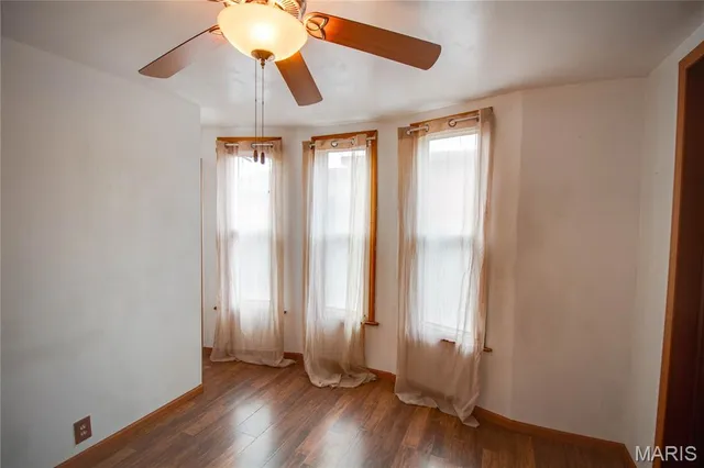 $109,900 | 1053 Washington Avenue, Alton, IL 62002