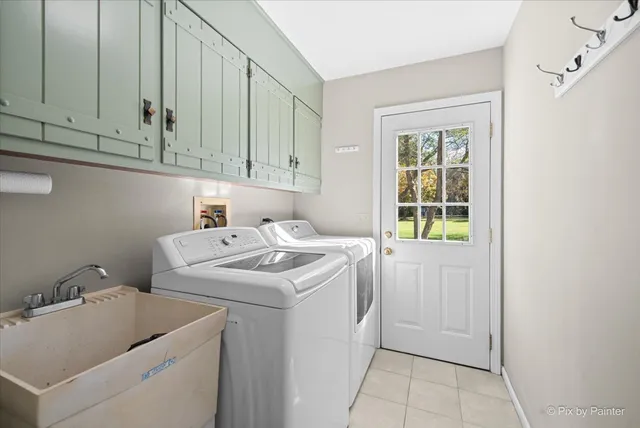 $729,108 | 33 Stirrup Cup Court, St. Charles, IL 60174