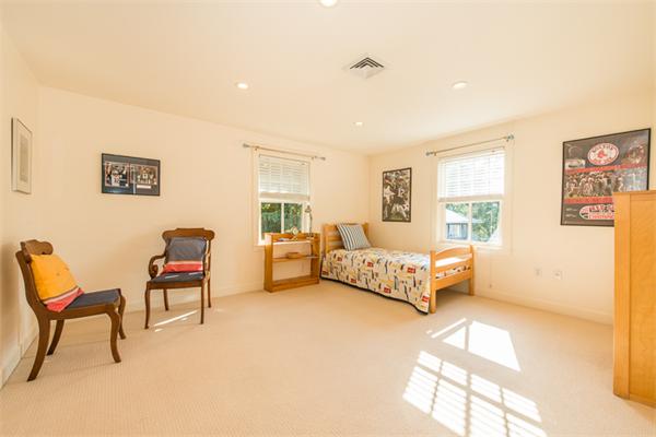 15 Vassar Road Marblehead, MA 01945 - Photo 25 of 27 Gallery Image 25