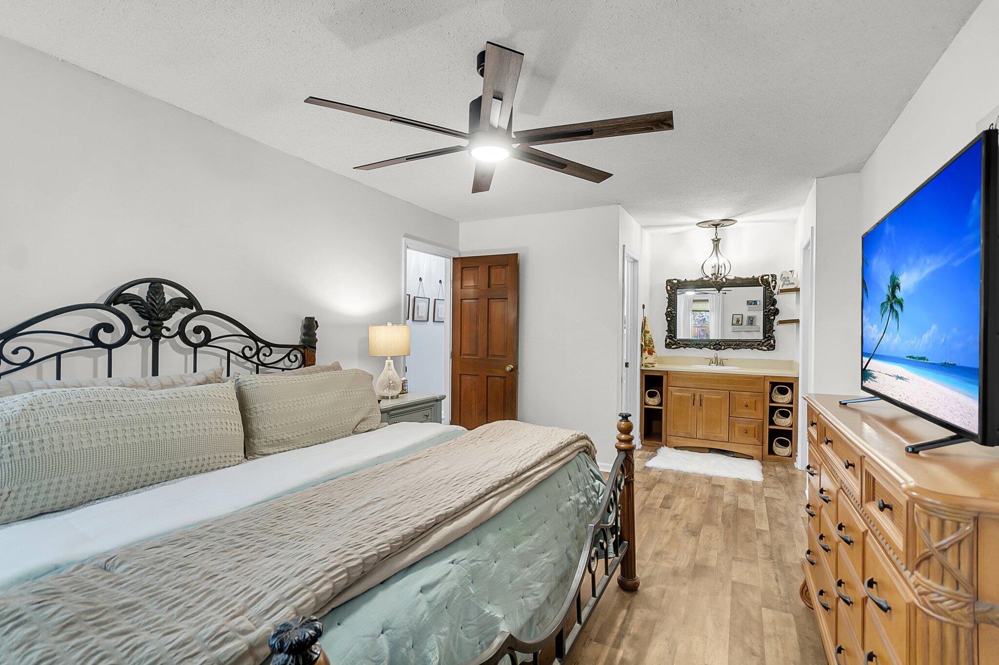 1705 Sulgrave Road Charleston, SC 29414 - Photo 22 of 38 CREM - 1705 Sulgrave - reshoot-13