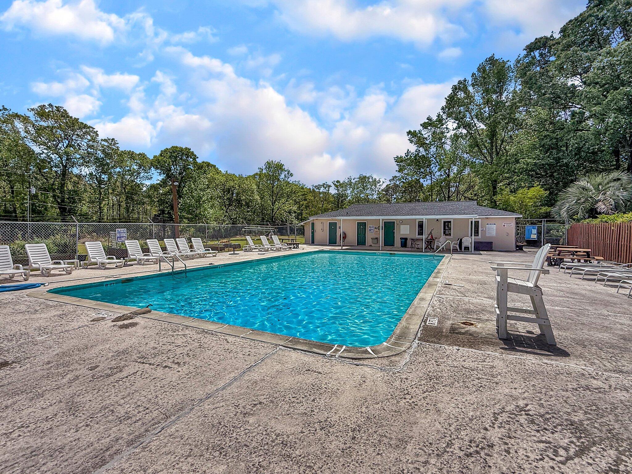 1705 Sulgrave Road Charleston, SC 29414 - Photo 32 of 38 CREM - Forest Lakes - amenities-2