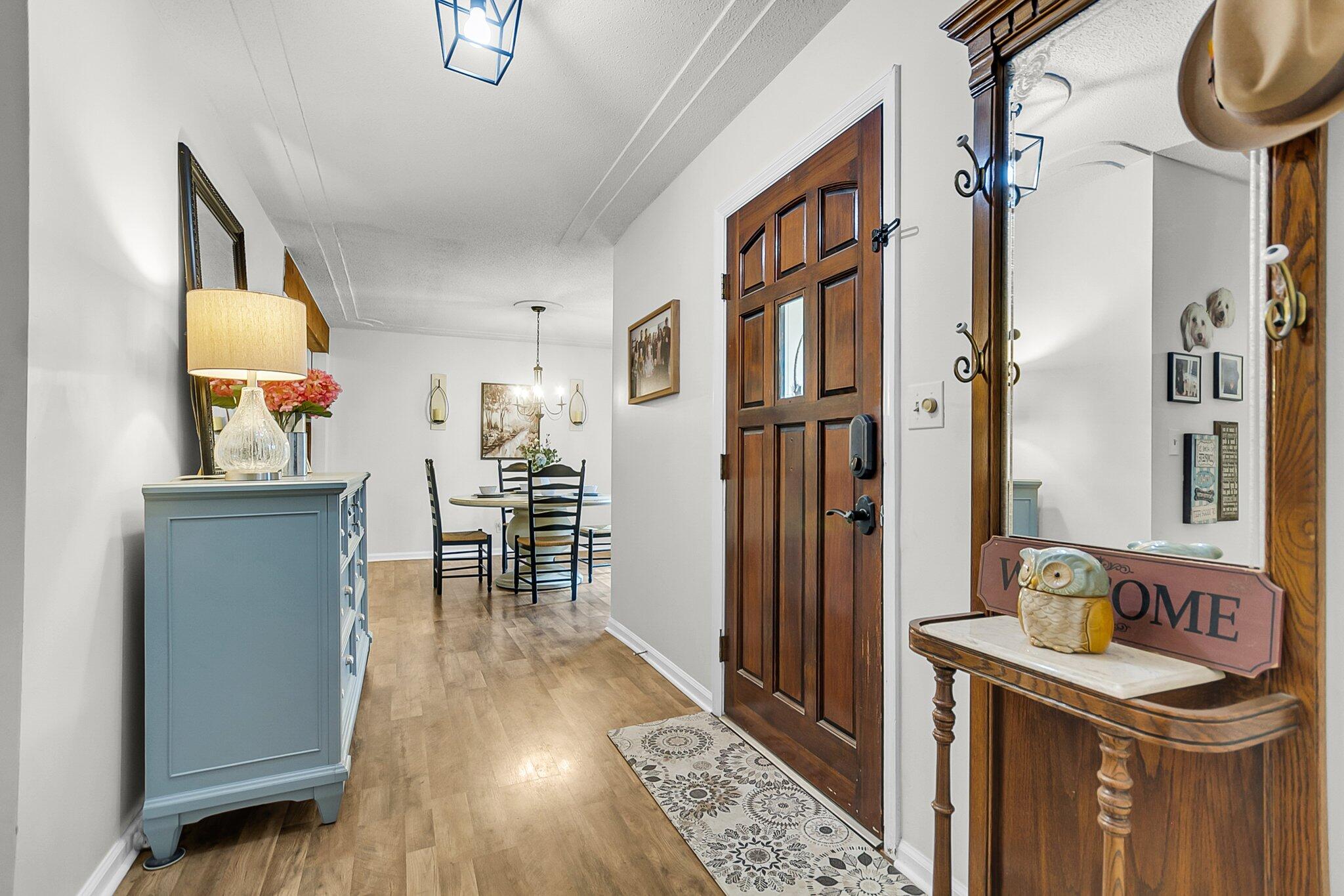 1705 Sulgrave Road Charleston, SC 29414 - Photo 4 of 38 CREM - 1705 Sulgrave - reshoot-1