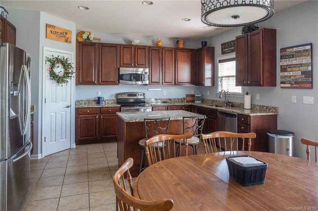 196 Roanoke Road Fletcher, NC 28732 - Photo 11 of 30