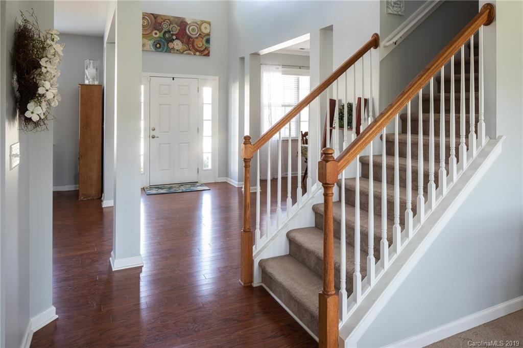 196 Roanoke Road Fletcher, NC 28732 - Photo 5 of 30