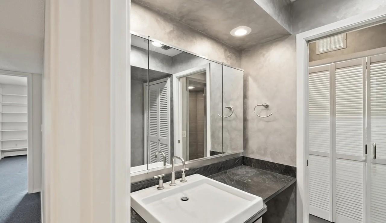 3412 Oak Ridge Road, Unit 206 Minnetonka, MN 55305 - Photo 14 of 23