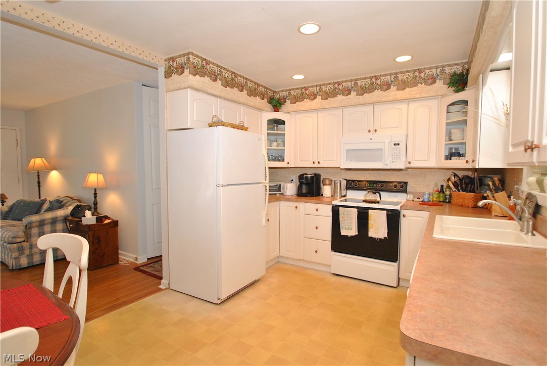 849 Lloyd Road Wickliffe, OH 44092 - Photo 13 of 31 Gallery Image 13