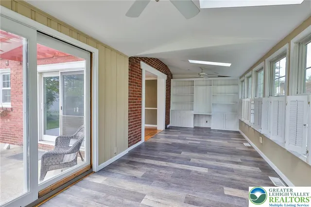 $2,400 | 1445 Westgate Drive, Bethlehem, PA 18017