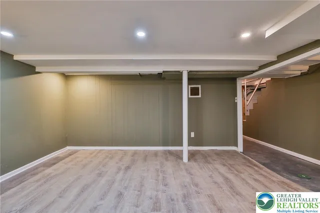 $2,400 | 1445 Westgate Drive, Bethlehem, PA 18017