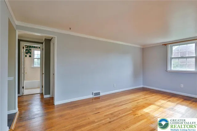 $2,400 | 1445 Westgate Drive, Bethlehem, PA 18017