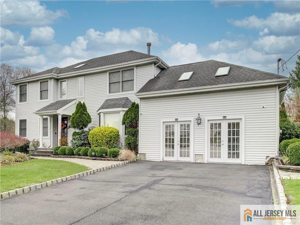 3 Old Road Monroe Township, NJ 08831 - Photo 4 of 30