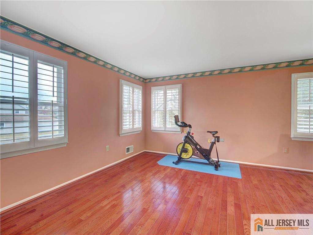 3 Old Road Monroe Township, NJ 08831 - Photo 10 of 30