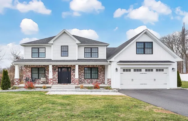 a house view with a outdoor space