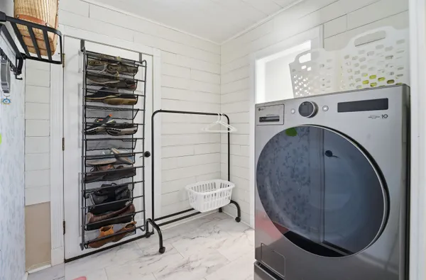 $299,900 | 651 Leighton Road, Waupaca, WI 54981