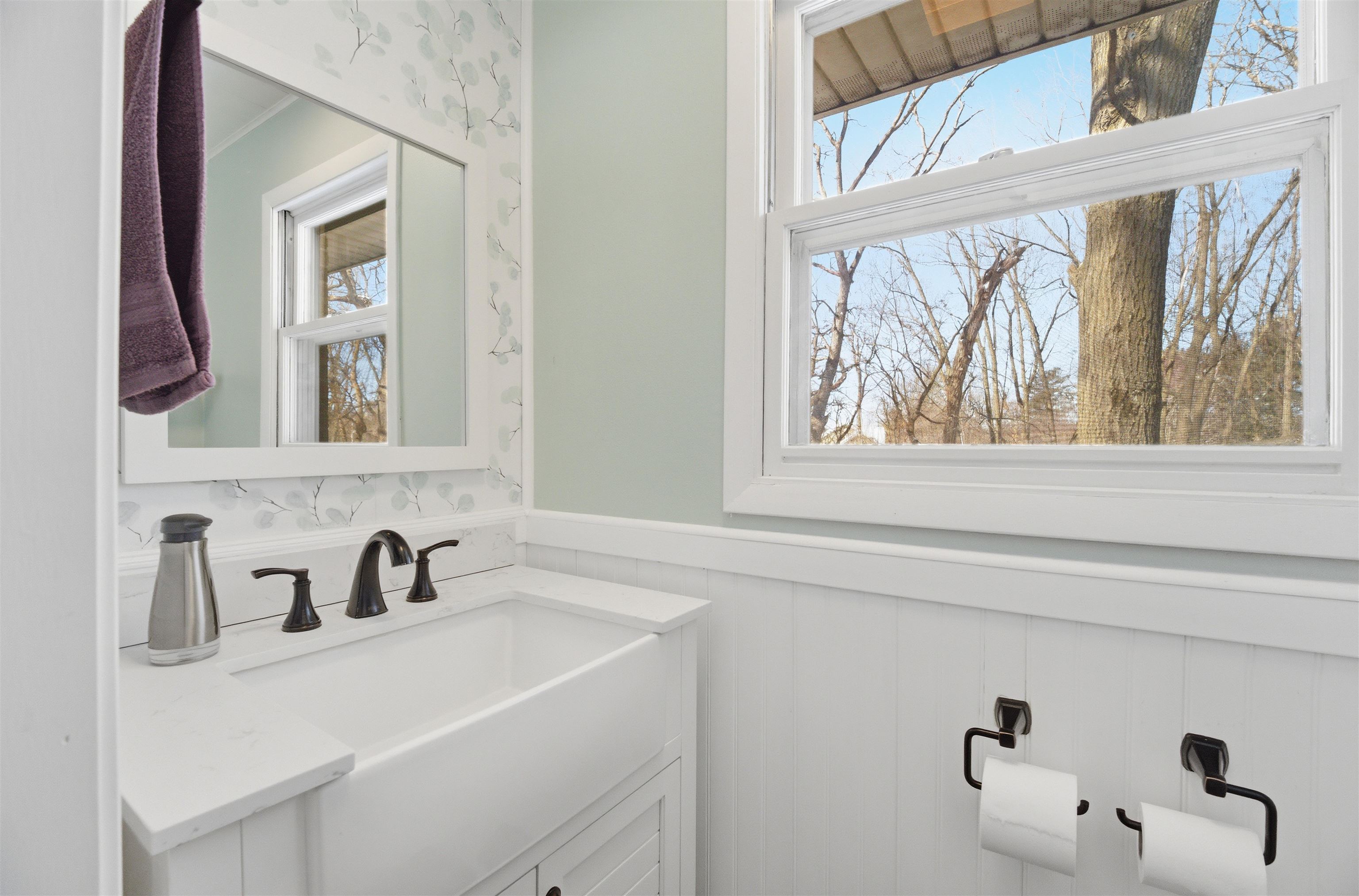 651 Leighton Road Waupaca, WI 54981 - Photo 19 of 40