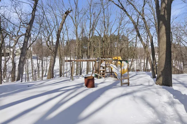 $299,900 | 651 Leighton Road, Waupaca, WI 54981