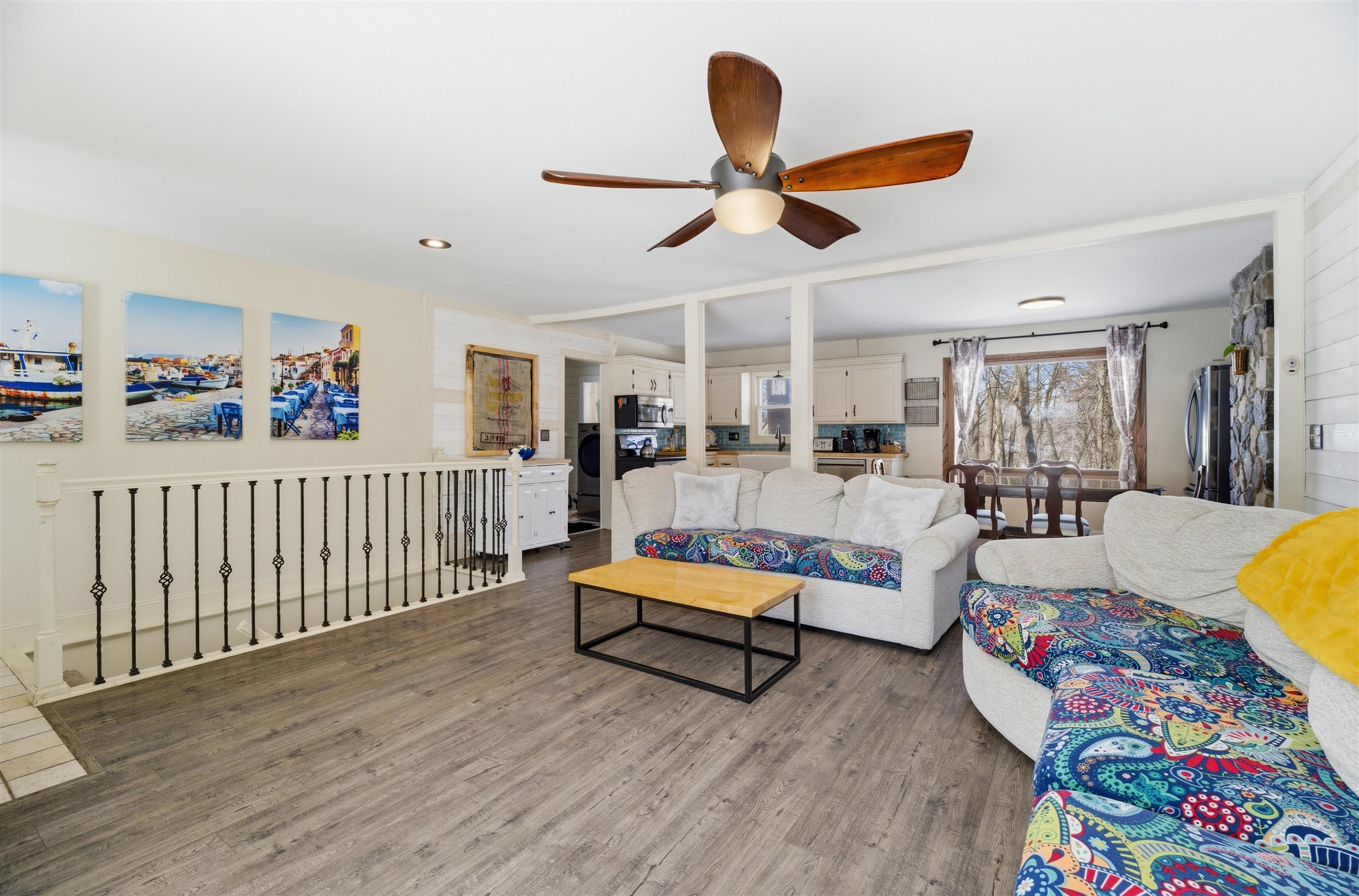 651 Leighton Road Waupaca, WI 54981 - Photo 5 of 40