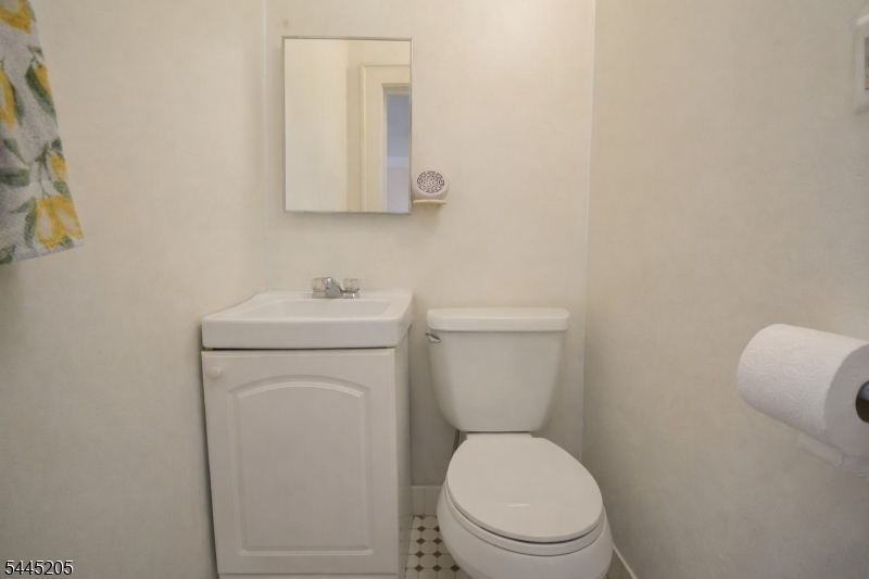 613 Ripley Place Westfield, NJ 07090 - Photo 6 of 11