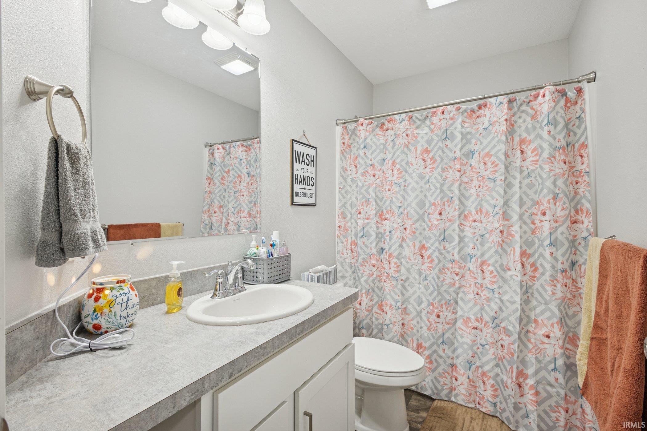 72313 Joseph Drive Milford, IN 46542 - Photo 18 of 35 Gallery Image 18