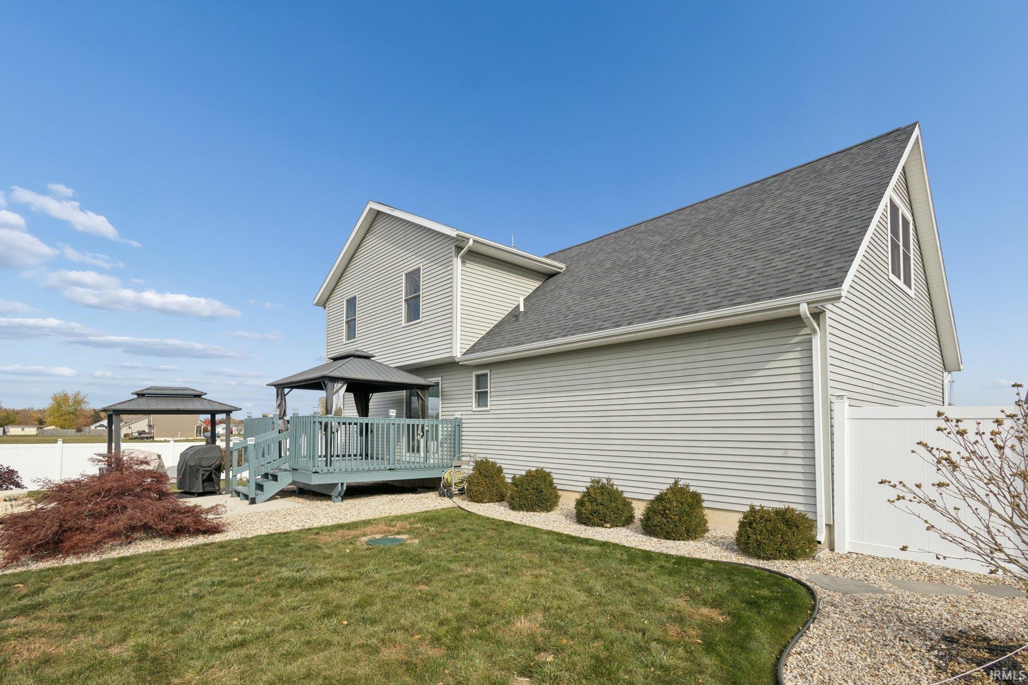 72313 Joseph Drive Milford, IN 46542 - Photo 28 of 35 Gallery Image 28