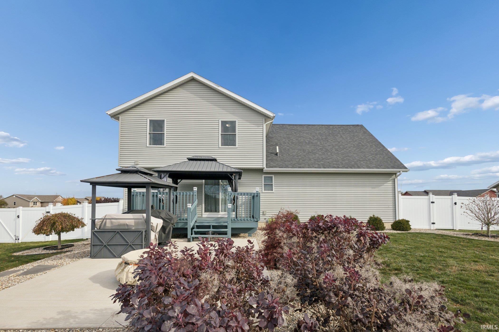 72313 Joseph Drive Milford, IN 46542 - Photo 33 of 35 Gallery Image 33