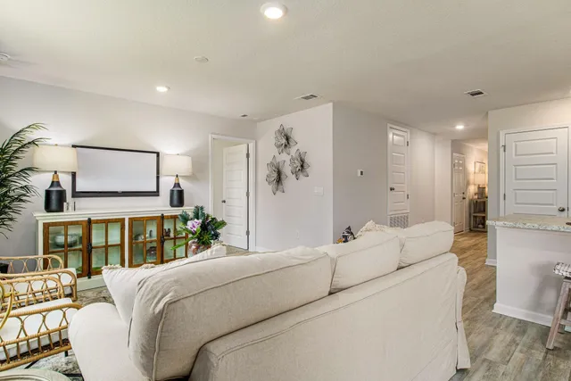 $255,900 | 6489 Firefly Drive, Milton, FL 32583