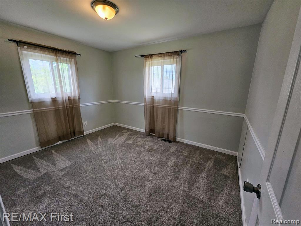 47564 Ryan Road Utica, MI 48317 - Photo 17 of 20