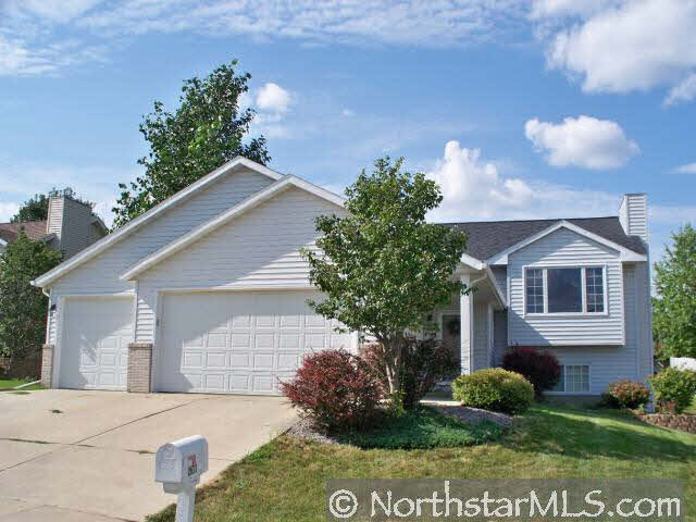 2631 60th Street Northwest Rochester, MN 55901 - Photo 1 of 10 Gallery Image 1