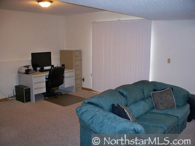 2631 60th Street Northwest Rochester, MN 55901 - Photo 2 of 10 Gallery Image 2