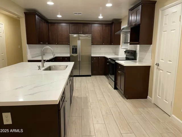 $560,000 | 1533 West 7th Street, Tempe, AZ 85281