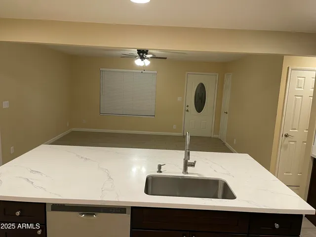 $560,000 | 1533 West 7th Street, Tempe, AZ 85281