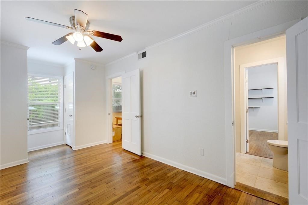 1110 West 22nd Street, Unit 13 Austin, TX 78705 - Photo 17 of 26
