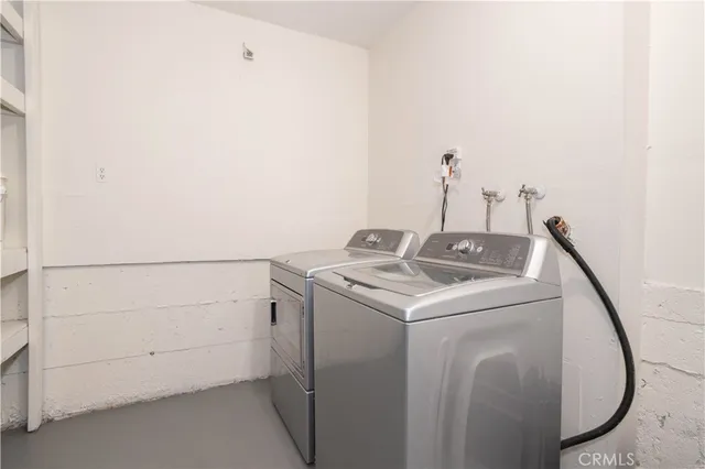 $699,800 | 583 Calle De Las Ovejas, Oak Park, CA 91377