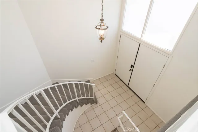 $699,800 | 583 Calle De Las Ovejas, Oak Park, CA 91377
