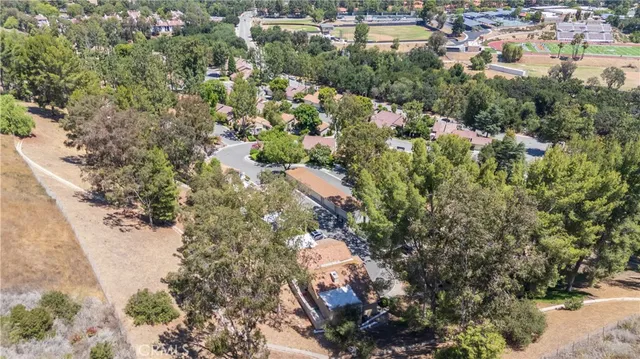 $699,800 | 583 Calle De Las Ovejas, Oak Park, CA 91377