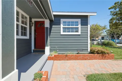 $1,799,000 | 2611 Alvord Lane, Redondo Beach, CA 90278