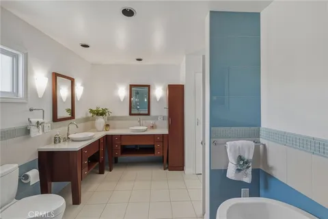 $1,799,000 | 2611 Alvord Lane, Redondo Beach, CA 90278