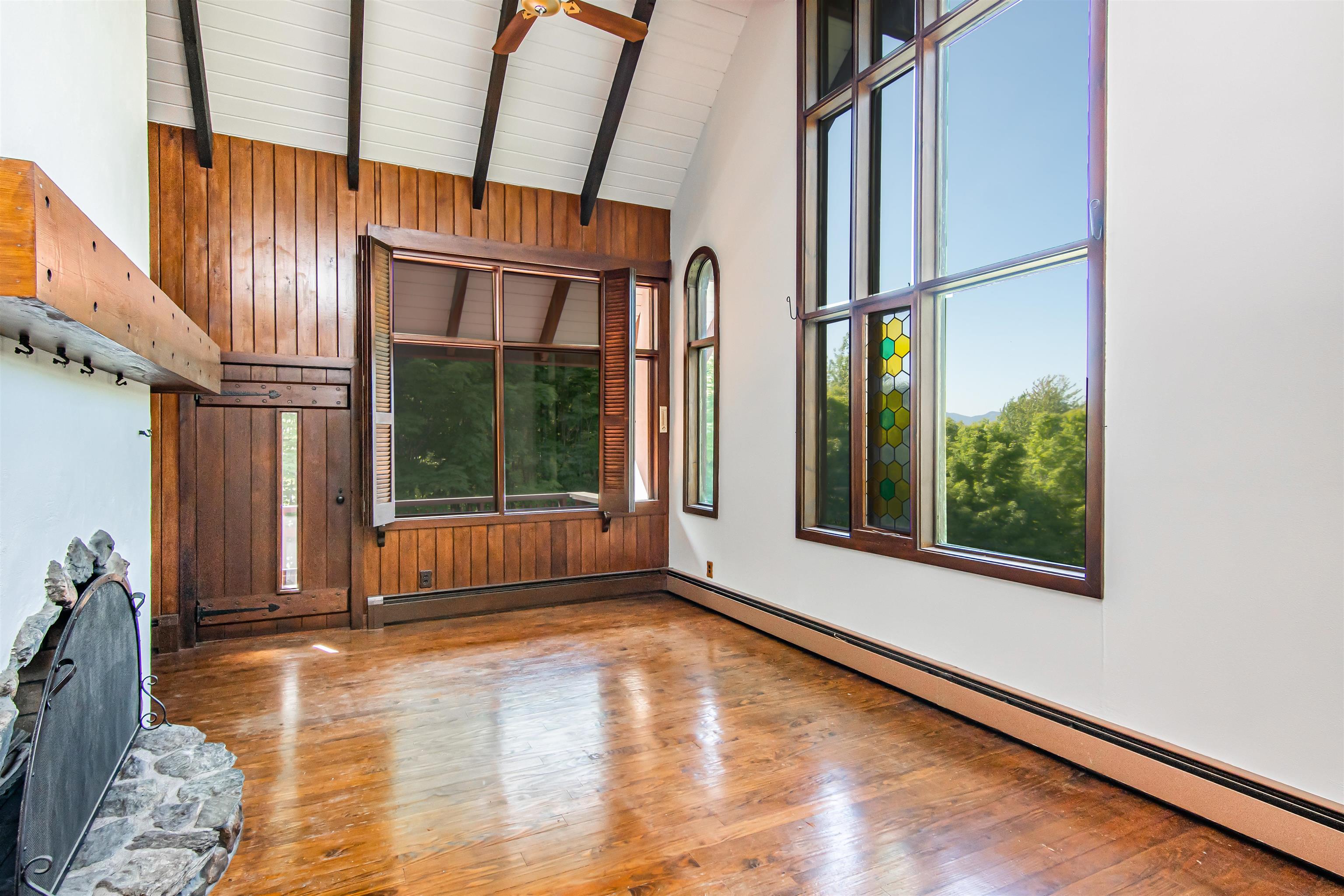 191 Ayers Farm Road Stowe, VT 05672 - Photo 15 of 39 Gallery Image 15