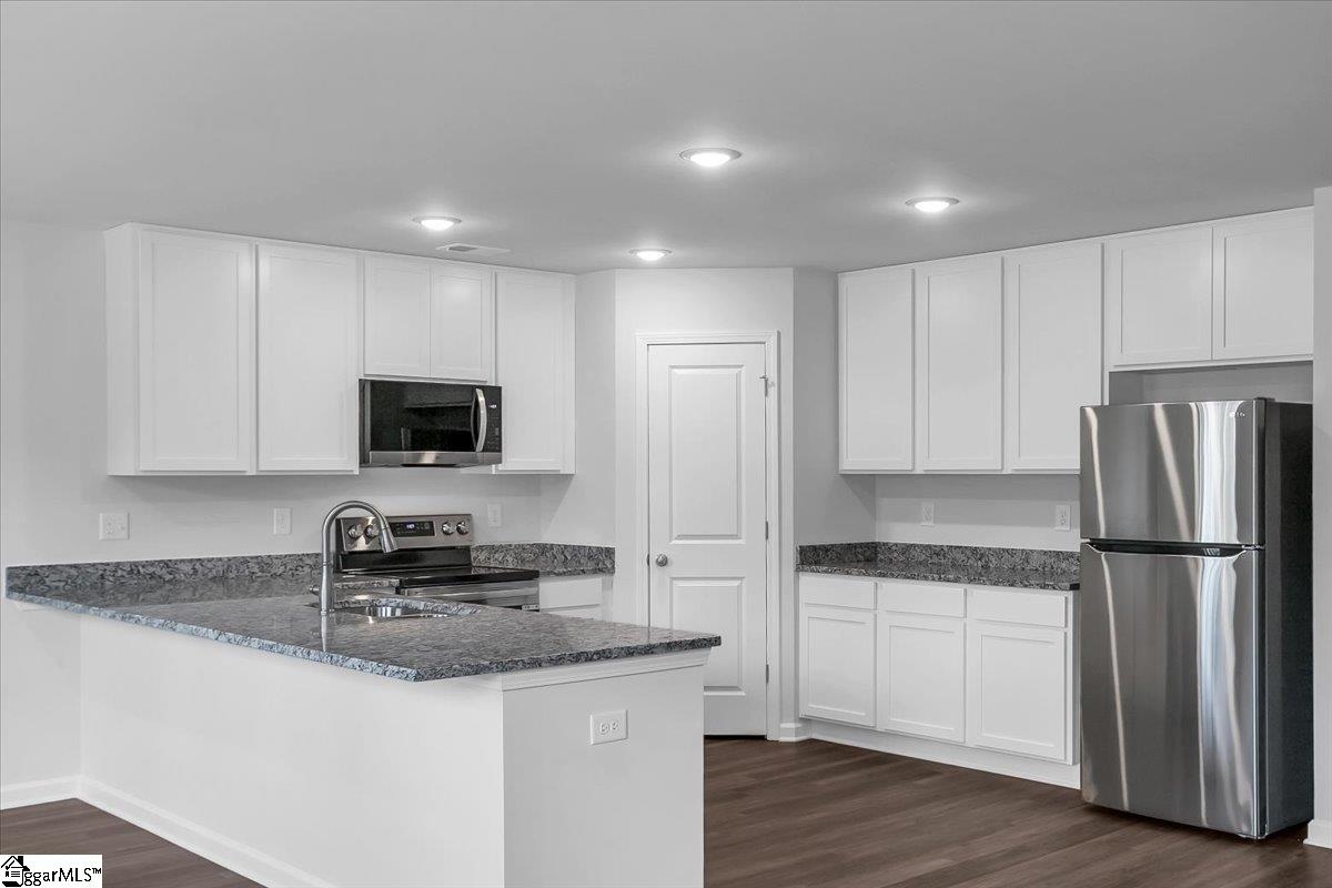 6006 Pearman Dairy Road Anderson, SC 29625 - Photo 7 of 25 Gallery Image 7
