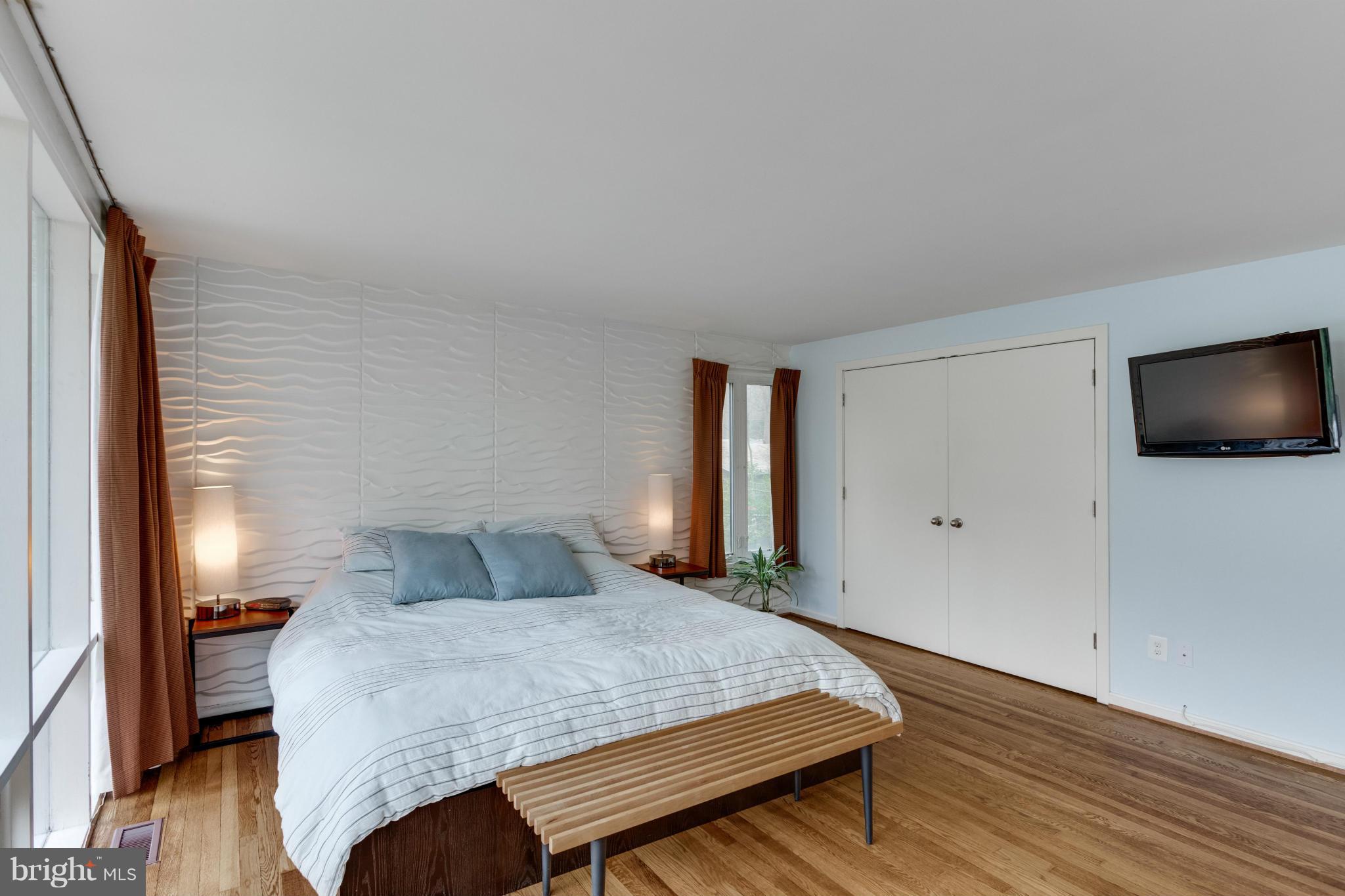 2003 Paul Spring Road Alexandria, VA 22307 - Photo 18 of 29 Bedroom